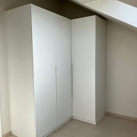 アパート Pit & *