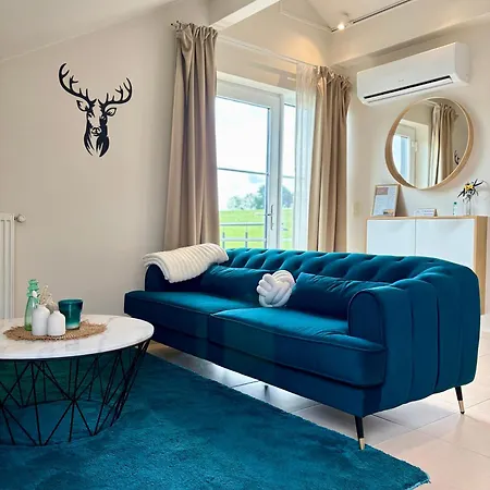 Pit & アパート マルメディ